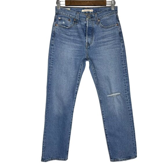 Levi Women's Button‎ Fly Wedgie Straight Distressed Jeans Size 26 - Picture 1 of 14